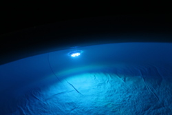 Unterwasserscheinwerfer mit Magnet und Fernbedienung